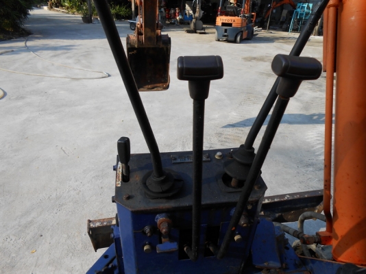 ขายรถขุด KUBOTA KH026 SR บูมอ๊อฟเซ็ต เก่านอก ราคาไม่แพง