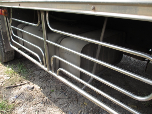 ขาย 10ล้อ ISUZU Rocky 1 เพลา 195 แรง ตู้เปียก สภาพสวยตามรูป ขาย 10ล้อ ISUZU Rocky 1 เพลา 195 แรง ตู้เปียก สภาพสวยตามรูป