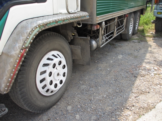 ขาย 10ล้อ ISUZU Rocky 1 เพลา 195 แรง ตู้เปียก สภาพสวยตามรูป ขาย 10ล้อ ISUZU Rocky 1 เพลา 195 แรง ตู้เปียก สภาพสวยตามรูป