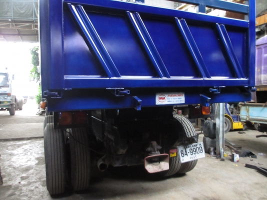 ขาย DECA FXZ 2 เพลาดั้ม มีลำโพง ปลายปี 53รถห้างแท้ ออกปลายปี 53พร้อมขาย เอกสารครบ