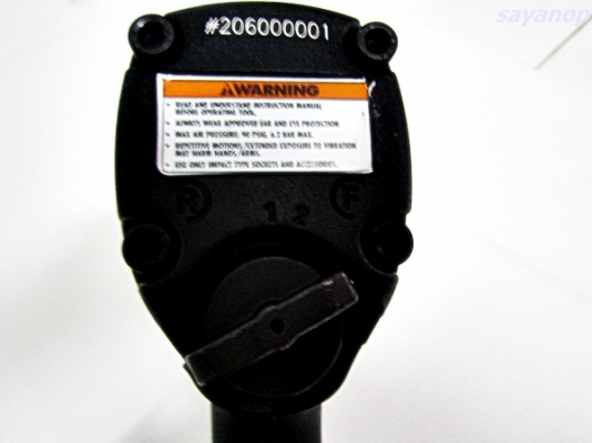 ---ขายบล็อกลมคุณภาพดีระดับ Professional ยี่ห้อ Bosch  ขนาด 1/2 นิ้ว