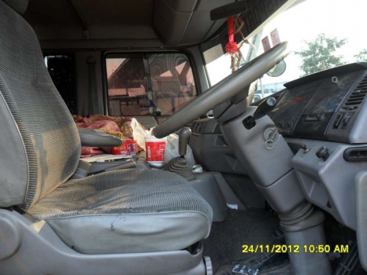 หัวHino + คัสซี Nissan CW41 เครื่อง EK100 300 แรง เครื่องแน่นแรงดี