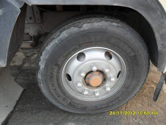 หัวHino + คัสซี Nissan CW41 เครื่อง EK100 300 แรง เครื่องแน่นแรงดี