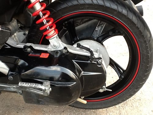 MIO125GTXรถปี2011ตัวท็อปล้อแม็กแท้ศูนย์มีเส้นรอบวงสีเดียวกับชุดสีสวยกริ้บพร้อมใช้0861030887