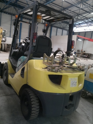 ขายรถฟอร์คลีฟท์ KOMATSU FG25T-16 เสา3 เมตรออโต้ รถนอกนำเข้า ติดต่อ มานะ 085-9049669