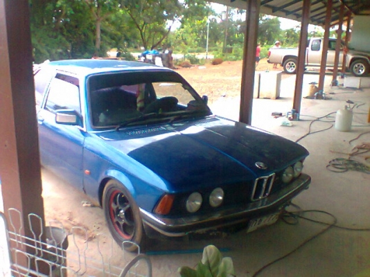 BMWคูเป้ 2 ประตู sr ฝาแดง