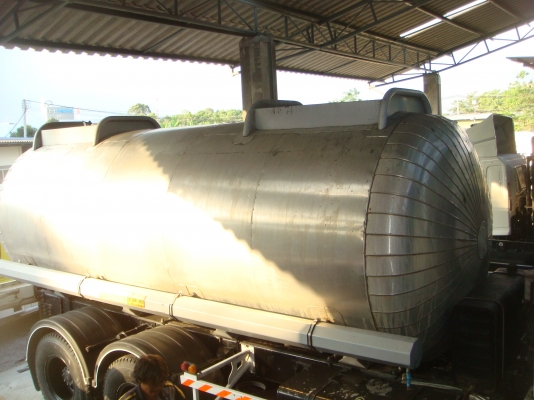 ISUZU-DEGA-FXZ-270-HP-10ล้อ-2 เพลา-บรรทุก-น้ำมันพืช-สภาพสวยจัด