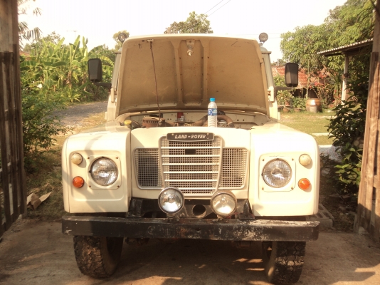 ขายแลนโรเวอร์ซีรี่ 3 สภาพพร้อมใช้งาน ขายแลนโรเวอร์ซีรี่ 3 สภาพพร้อมใช้งาน