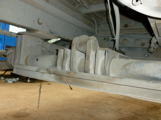 แสงฟ้าเต้นรถ///จำหน่ายรถ6ล้อ HINO-KM779 กระบะเหล็กฝาท้าไฮโดลิค  ยาว 5.50 ม.