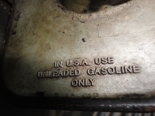 เครื่องยนต์เครื่องตัดหญ้าแบบเดินตาม