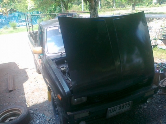 ขายมาสด้าเล็กสี่เกียร์ปีไหนไม่ทราบดูไม่เป็นเก่าแบบนี้ปีไม่สำคัญหรอกมั้ง เอาไปใช้งาน เครื่องดีมากช่วงล่างดีสีเดิมเก่าตามสภาพพร้อมใช้งาน รับประกันว่าเครื่องดี สีพอได้ ขายถูกมากๆทะเบียนพร้อมโอน(ดูประกาศอื่นๆทั้งหมดของผมคลิกที่ไต้ชื่อผมนะคับ)