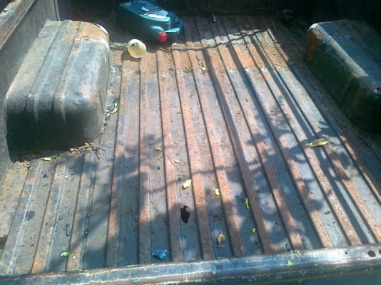 ขายมาสด้าเล็กสี่เกียร์ปีไหนไม่ทราบดูไม่เป็นเก่าแบบนี้ปีไม่สำคัญหรอกมั้ง เอาไปใช้งาน เครื่องดีมากช่วงล่างดีสีเดิมเก่าตามสภาพพร้อมใช้งาน รับประกันว่าเครื่องดี สีพอได้ ขายถูกมากๆทะเบียนพร้อมโอน(ดูประกาศอื่นๆทั้งหมดของผมคลิกที่ไต้ชื่อผมนะคับ)