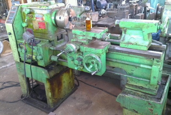 ขายแท่นกลึง 4 ฟุต 2 เพลา เครื่องแน่น หัวจับใหม่ พร้อมใช้งาน นครปฐม