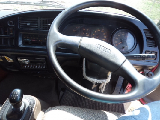 ขายรถ6ล้ออีซูซุเดก้าดั้ม195แรง สภาพสวยๆพร้อมใช้งาน