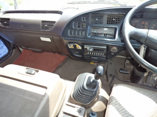 ขายรถ6ล้ออีซูซุเดก้าดั้ม195แรง สภาพสวยๆพร้อมใช้งาน