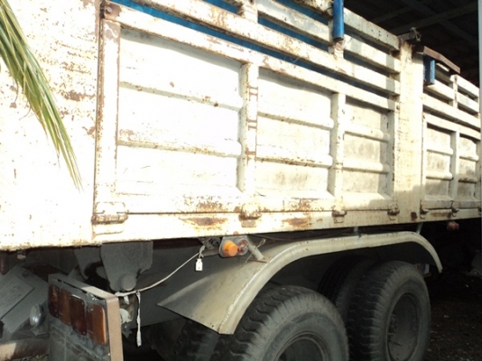 ขายสิบล้อ HINO 227  ดั้ม2เพลา