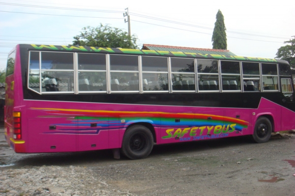 บัส สีหวานขับดีมาก พัดลม บัส สีหวานขับดีมาก พัดลม