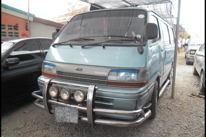 รถตู้โตโยต้า สภาพดี สวยมากๆ ราคาถูกๆ