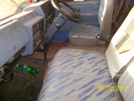 ขาย6ล้อดั๊ม   npr   เครื่อง 110แรง    พวงมาลัยเพาเวอร์