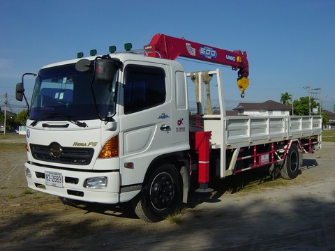 บริการ รถเฮี๊ยบ รถเครน กระเช้า มาบตาพุด ระยอง ปลวกแดง บ่อวิน  081-000-7373