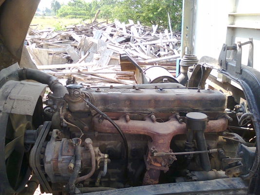 ขายอีซูซุ JCM 170แรงม้า 6hf ทะเบียนพร้อมโอนเครื่องดี คอกเหล็ก พื้นเหล็กปูทับไม้