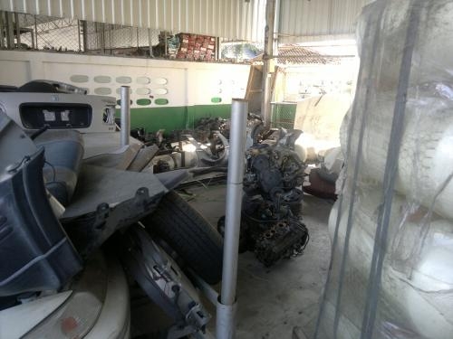 ขายด่วน อะใหล่นำเข้าหลายรายการเลิกกิจการ จะใช้ที่สร้างคอนโด