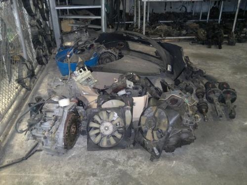 ขายด่วน อะใหล่นำเข้าหลายรายการเลิกกิจการ จะใช้ที่สร้างคอนโด