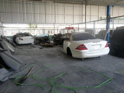 ขายด่วน อะใหล่นำเข้าหลายรายการเลิกกิจการ จะใช้ที่สร้างคอนโด