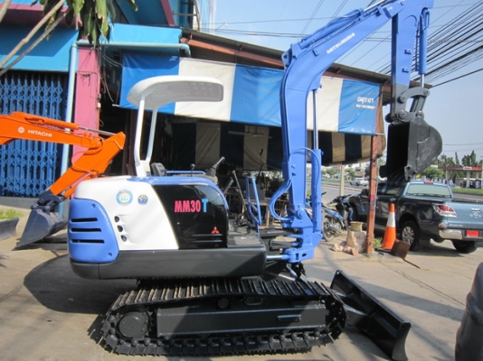 ขาย รถขุดเล็ก MITSUBISHI  รุ่น MM30T แทร็กเหล็ก มือสองญี่ปุ่น