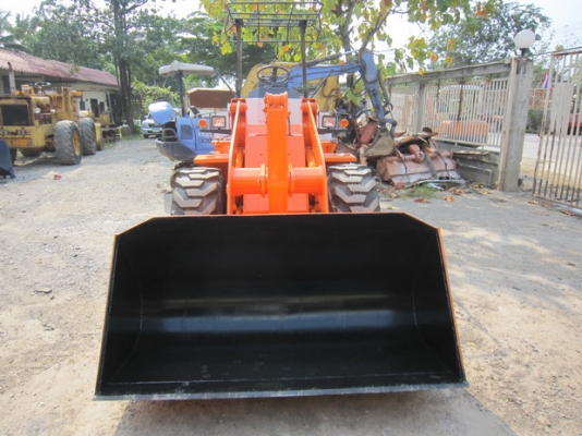 ขาย รถตักล้อยาง HITACHI รุ่น LX30 มือสองญี่ปุ่น ขาย รถตักล้อยาง HITACHI รุ่น LX30 มือสองญี่ปุ่น