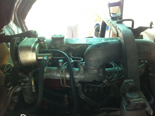 ขายรถบรรทุกหกล้อ HINO รุ่น FC เครื่อง HO7C (185 แรงม้า) กระบะคาร์โก้ พื้นแสตนเลส แผงข้างอลูมิเนียม เครื่องดี ยางดี 6 เส้น ทะเบียนพร้อมโอน ราคาต่อรองได้