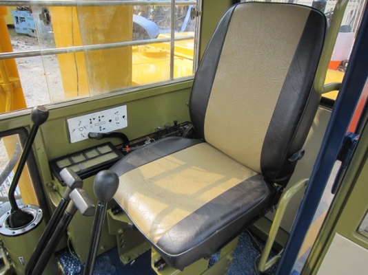 ขาย รถขุด KOMATSU รุ่น PC60-3- มือสองญี่ปุ่น ขาย รถขุด KOMATSU รุ่น PC60-3- มือสองญี่ปุ่น