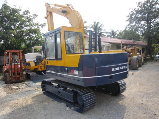 ขาย รถขุด KOMATSU รุ่น PC60-3- มือสองญี่ปุ่น ขาย รถขุด KOMATSU รุ่น PC60-3- มือสองญี่ปุ่น