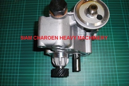 ปั๊มน้ำมันเครื่อง 6D31 กรองคู่