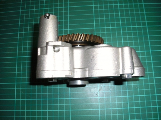 ปั๊มน้ำมันเครื่อง 6D34