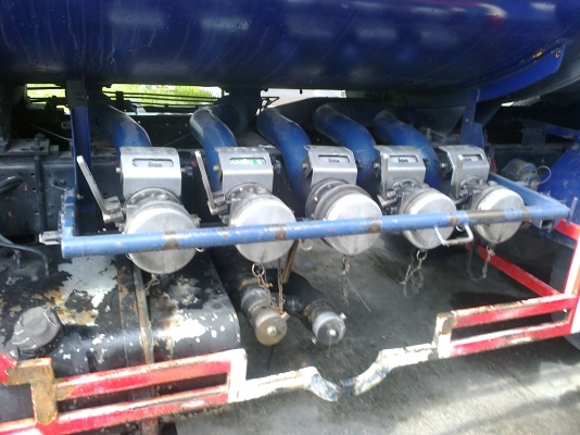 ขายรถน้ำมันมือ2  สภาพดี no.2