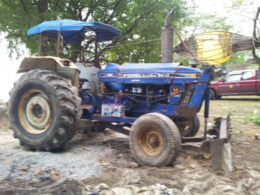 FORD 6600 เสื้อลายพร้อมใช้เปลี่ยนของเหลวหมดแล้วครับ FORD 6600 เสื้อลายพร้อมใช้เปลี่ยนของเหลวหมดแล้วครับ