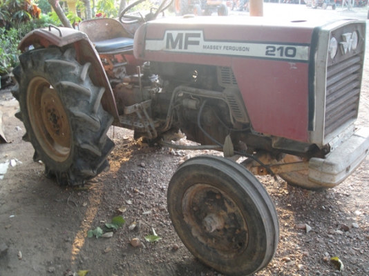 แม็กซี่ MF210  เครื่องดี  ขี่ได้ขับได้....ยางหลังไม่ดี ถูกๆ