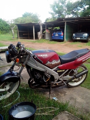 ขายรถ สองสูบ 11500 สนใจติดต่อหน่องร้อยเอ็ด 0836798716