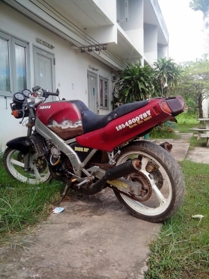 ขายรถ สองสูบ 11500 สนใจติดต่อหน่องร้อยเอ็ด 0836798716