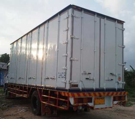 ขายรถบรรทุก 6 ล้อ ตู้แห้ง 10 บาน อีซูซุ เดก้า ยูโร2 ห้างแท้