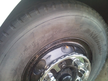 ขายรถบรรทุก 6 ล้อ ตู้แห้ง 10 บาน อีซูซุ เดก้า ยูโร2 ห้างแท้