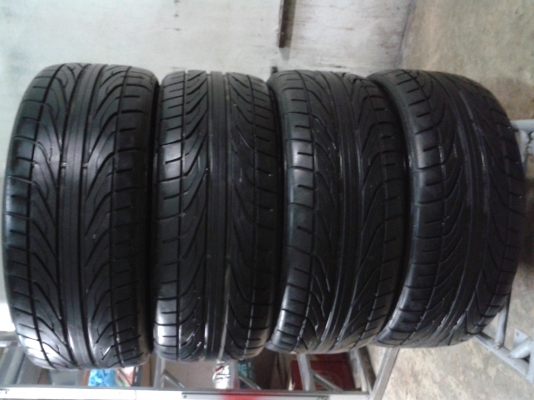 ขายยาง225/45ขอบ18ปี10สภาพดี1ชุด