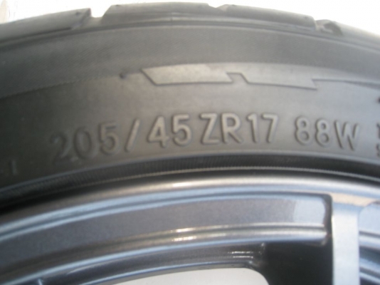 ขายล้อแม็ก enkei tunning sc22 17"x7" 4/100,114 et40+ยาง(081-3747940)