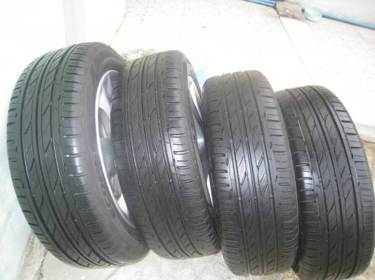 ขายล้อแม็กเดิม toyota yaris 16"x6" 4/100 et51 +ยางปี11 (081-3747940)