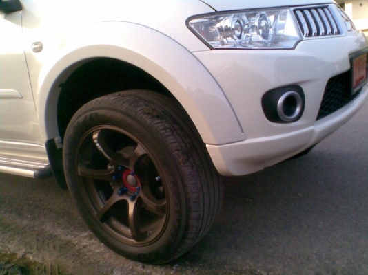 ยอมขาดทุน ขายแม็ก RG-S ขอบ20นิ้ว พร้อมยาง MAXXIS 265/50/20 ปี12 แม็กใหม่ ยางใหม่