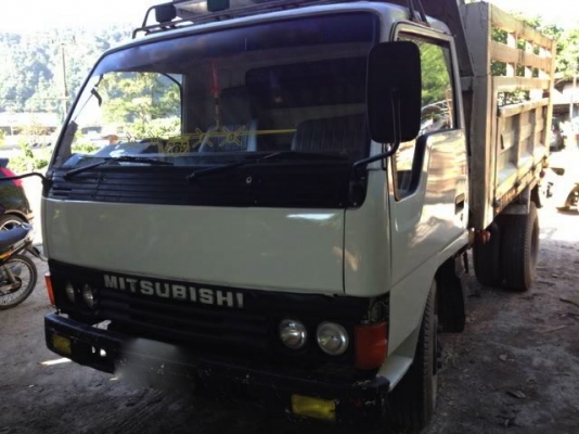 รถมิตซู  6 ล้อดั๊ม  100 แรงม้า ปี 34  สนใจติดต่อ  081-6079515