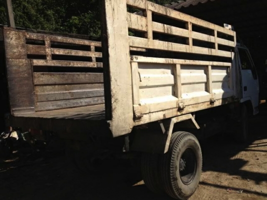 รถมิตซู  6 ล้อดั๊ม  100 แรงม้า ปี 34  สนใจติดต่อ  081-6079515