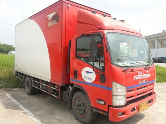 รถอิซูซุ 6 ล้อ NPR  150 แรงม้า  ตู้ไปรษณี ปี 52  ปลายปี  วิ่ง 7 - 8 หมึ่นโล  ( มีขาย 10 คัน )  สนใจติดต่อ  081-6079515