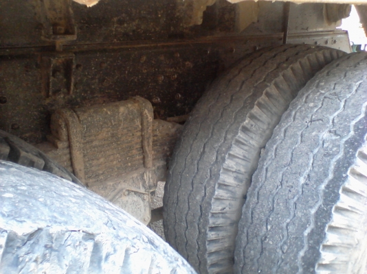 ขายรถสิบล้อ NISSAN UD 320